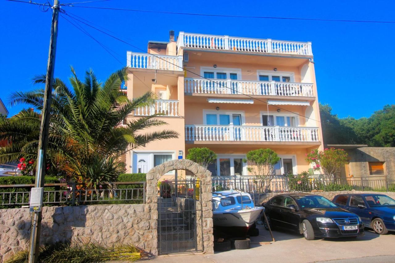 Apartment Martina Crikvenica Exterior foto